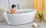 Sensuality wht freestanding oval solid surface bathtub by Aquatica 06 04 16––16 17 39 1 WEB